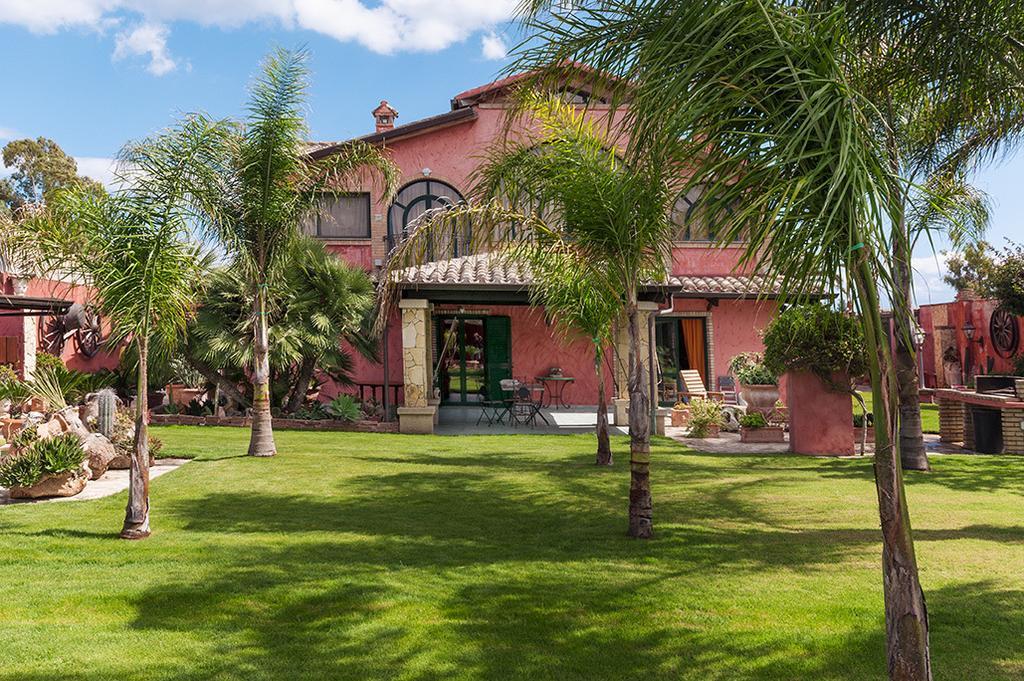 Casa Vacanze Villa Flumini Flumini di Quartu Camera foto