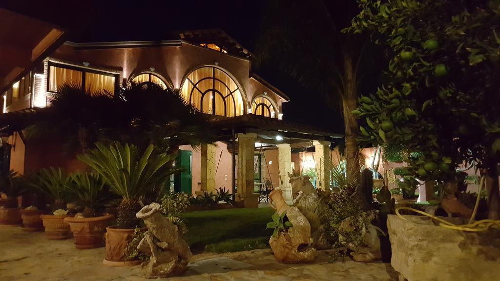 Casa Vacanze Villa Flumini Flumini di Quartu Esterno foto