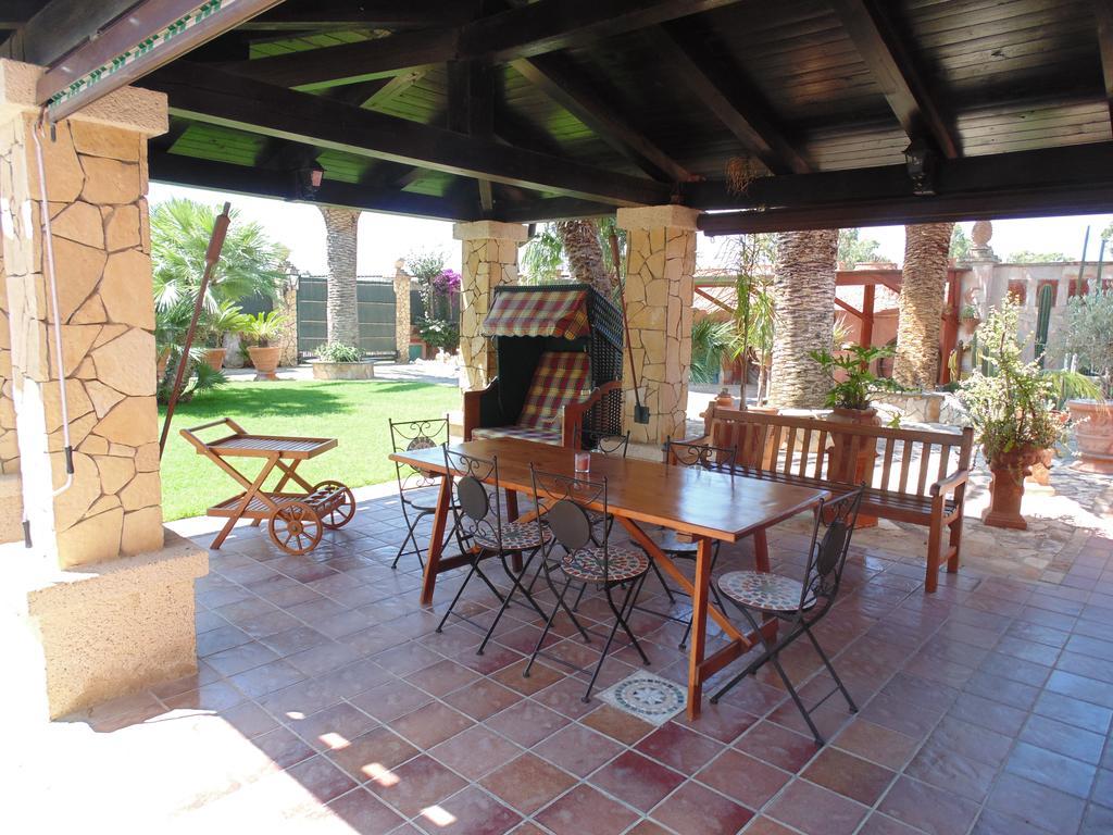 Casa Vacanze Villa Flumini Flumini di Quartu Esterno foto